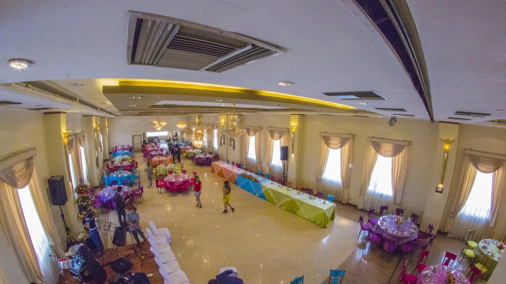 Hotel Emperador Ambato Eksteriør bilde