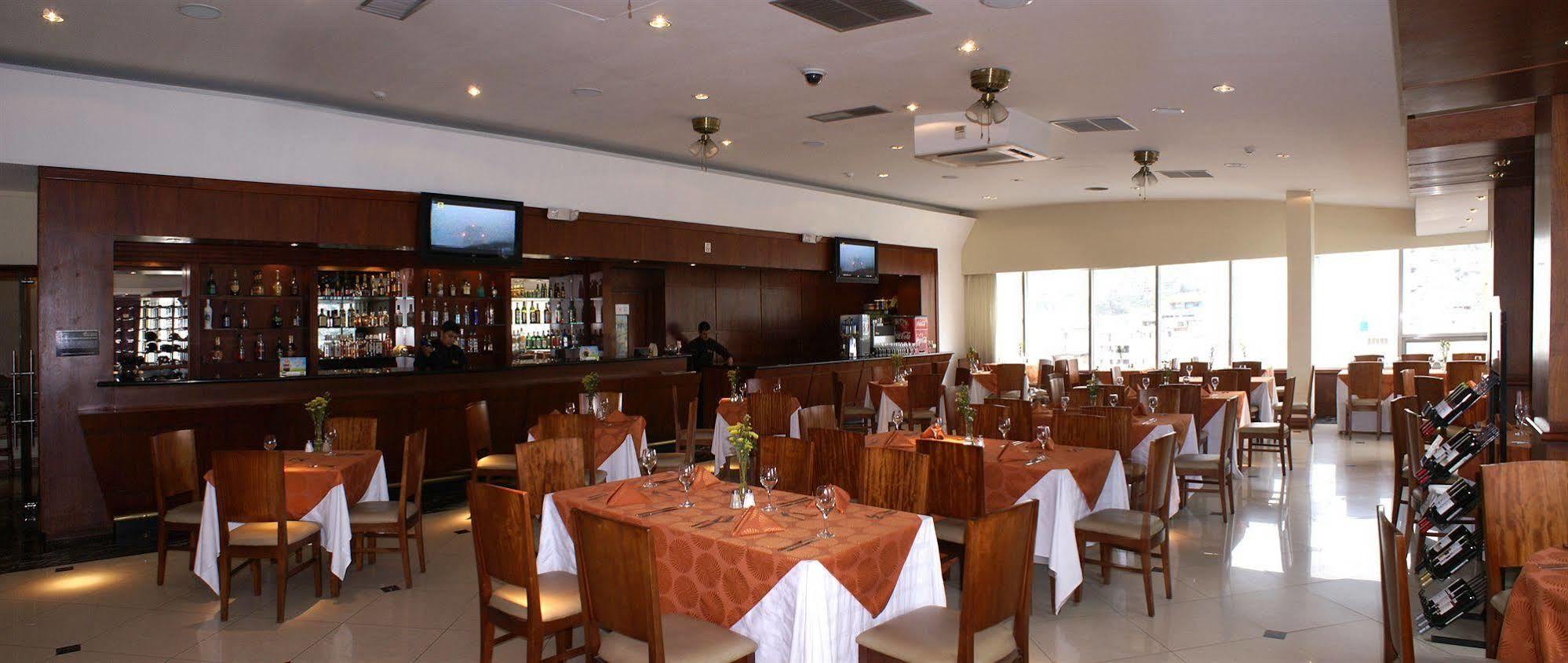 Hotel Emperador Ambato Eksteriør bilde