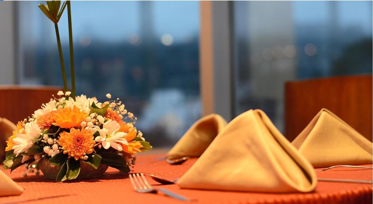 Hotel Emperador Ambato Eksteriør bilde