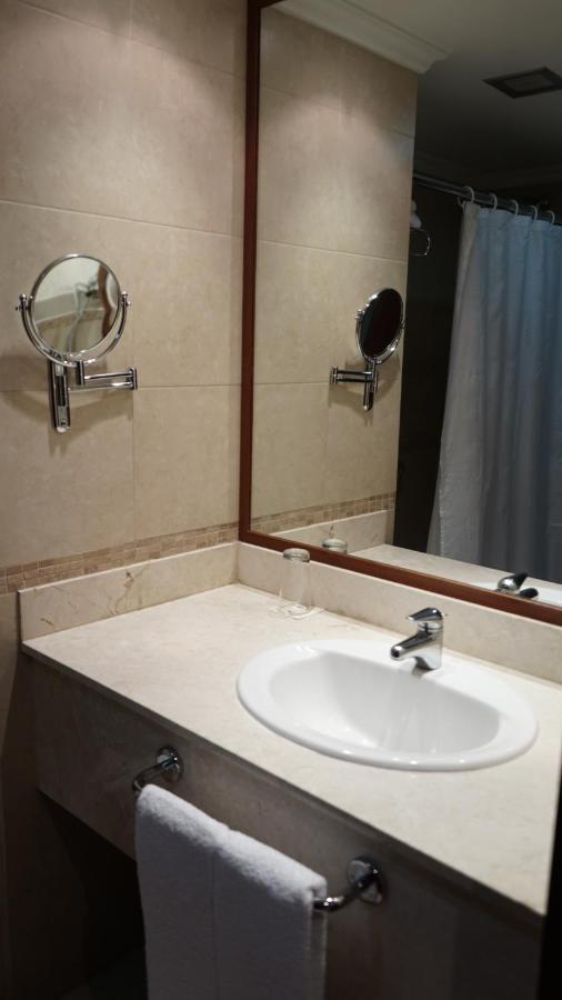 Hotel Emperador Ambato Eksteriør bilde