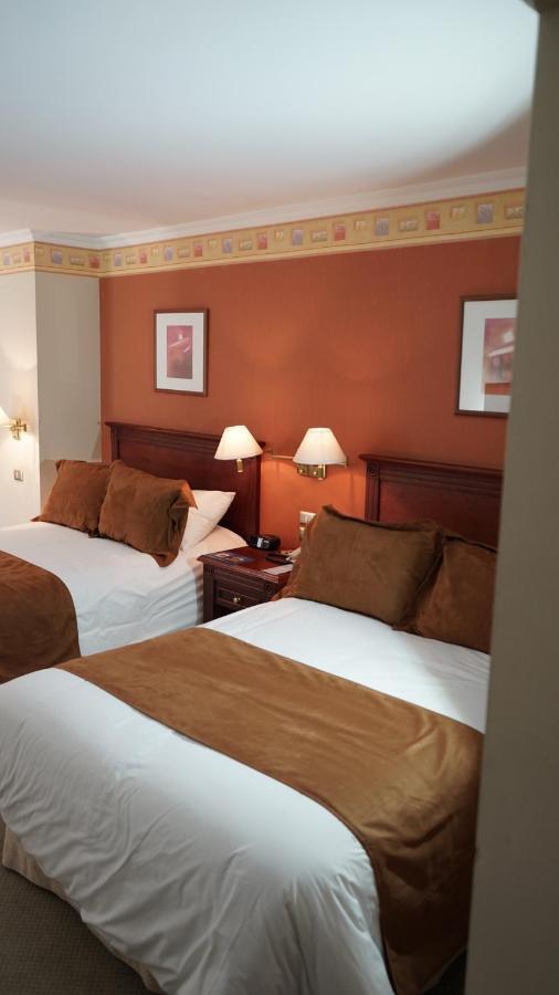 Hotel Emperador Ambato Eksteriør bilde