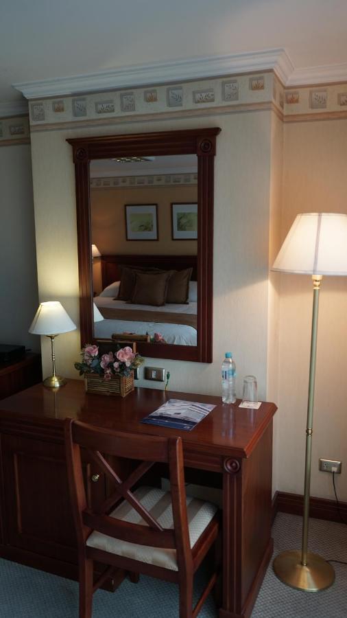 Hotel Emperador Ambato Eksteriør bilde